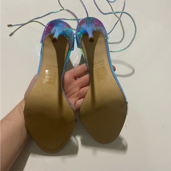 Aldo Iridescent stiletto heels size 8.5- Never worn! - Picture 9 of 9